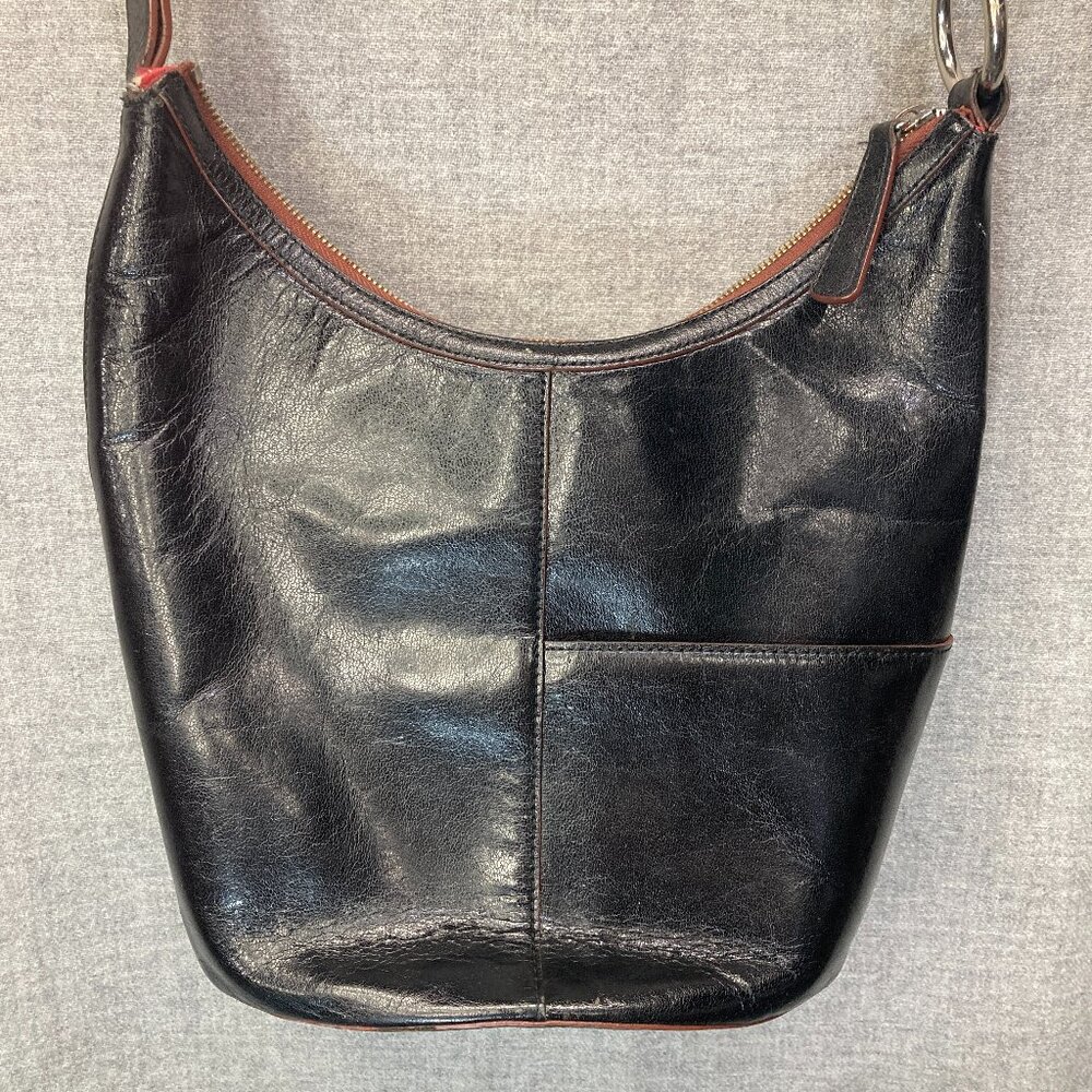 HOBO International Crossbody Bag Shoulder Black Leather Bucket Annabella Red Zip